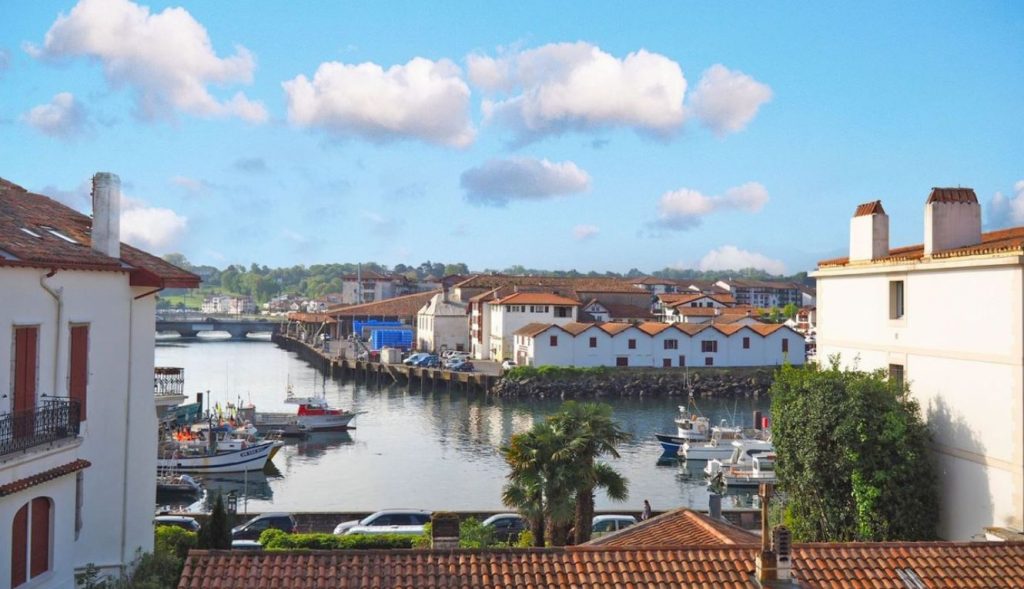 Vous souhaitez investir dans l’immobilier à Biarritz ? L’agence Barnes Hossegor est votre partenaire